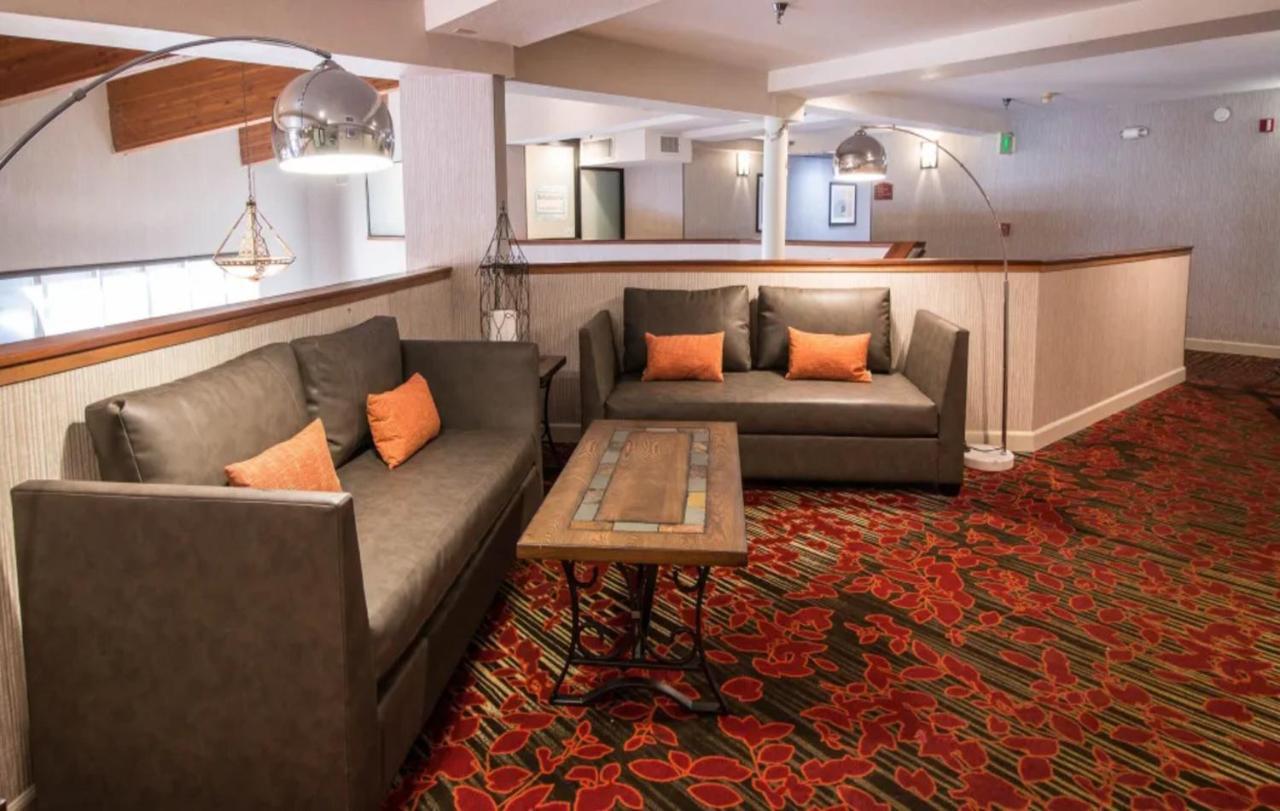 Empeiria High Sierra Hotel 马姆莫斯湖 外观 照片