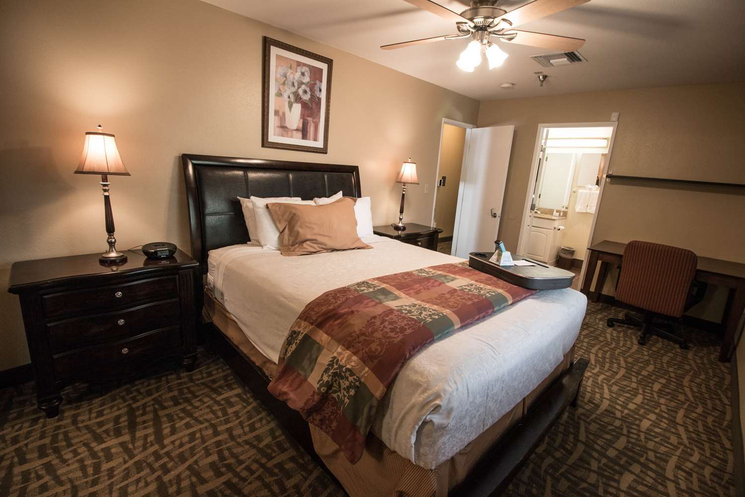 Empeiria High Sierra Hotel 马姆莫斯湖 外观 照片